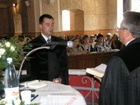 Balogh János ungi esperes beiktatja Kolozsy Andrást, a Nagydobronyi Református Egyházközségbe